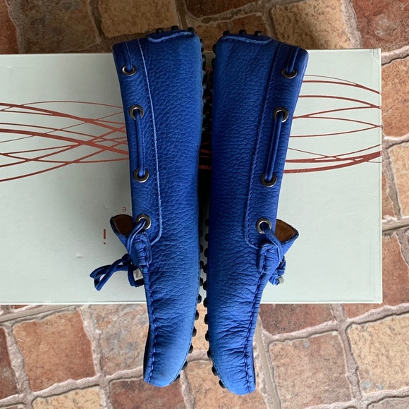 TOD’S Suede Driving Gommino Shoes - Picture 6 of 11